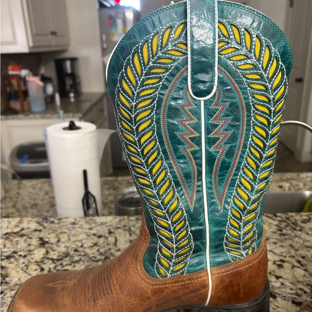 Teal and Brown Ariat Women’s Cowboy Boots